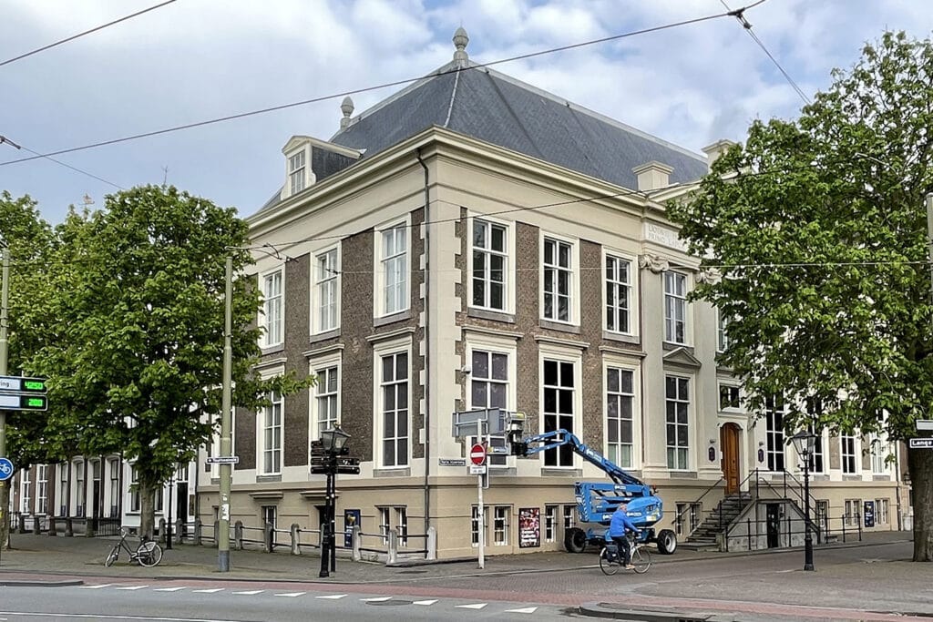 VOORNA2-AI-1500x1000